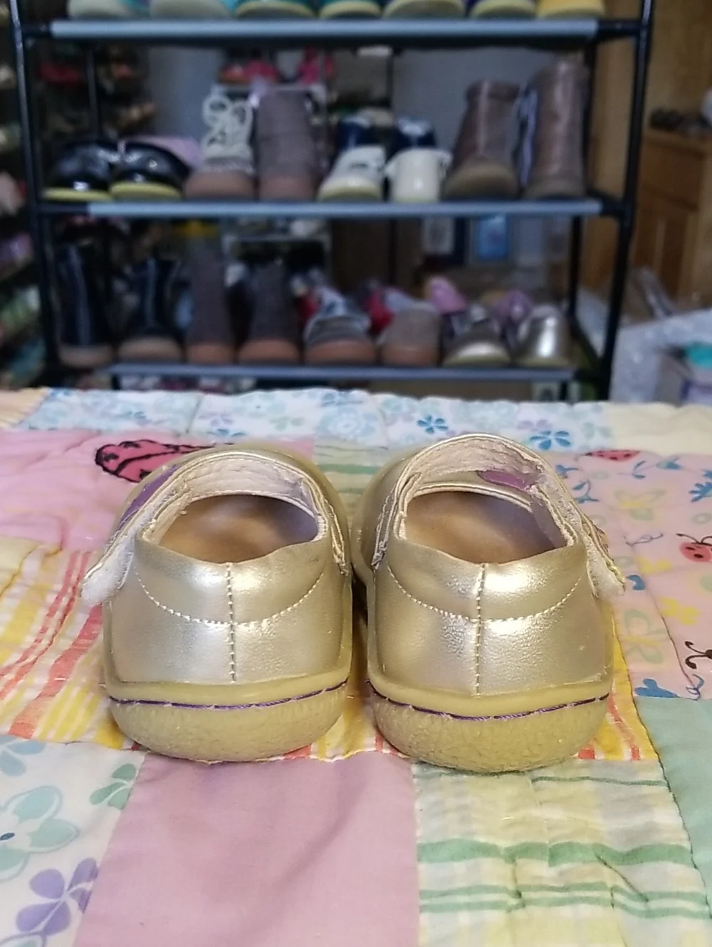 Livie & Luca Metallic Leather Mary Janes with Purple Bird Size 4 Pio Pio